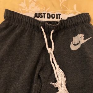 Nike Sweatpants